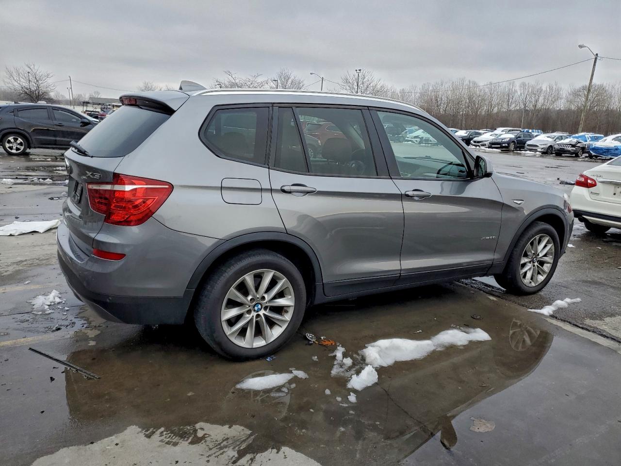 2015 BMW X3 XDRIVE28I photo 3