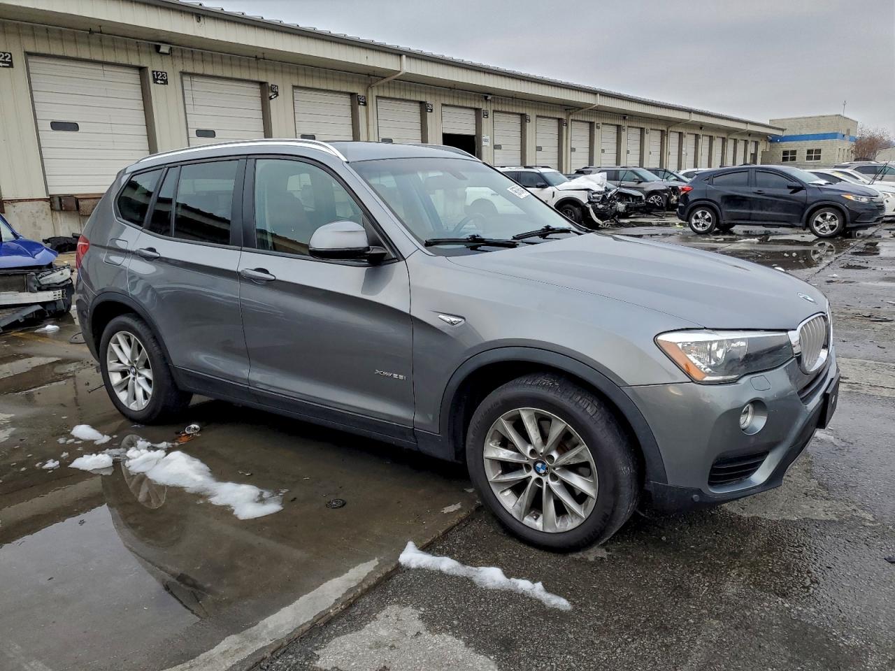 2015 BMW X3 XDRIVE28I photo 4