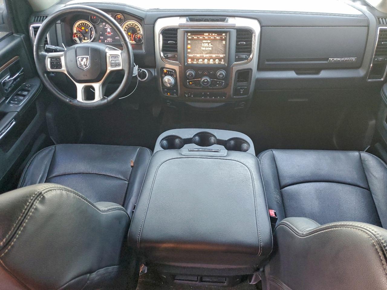 2017 RAM 1500 LARAMIE photo 8