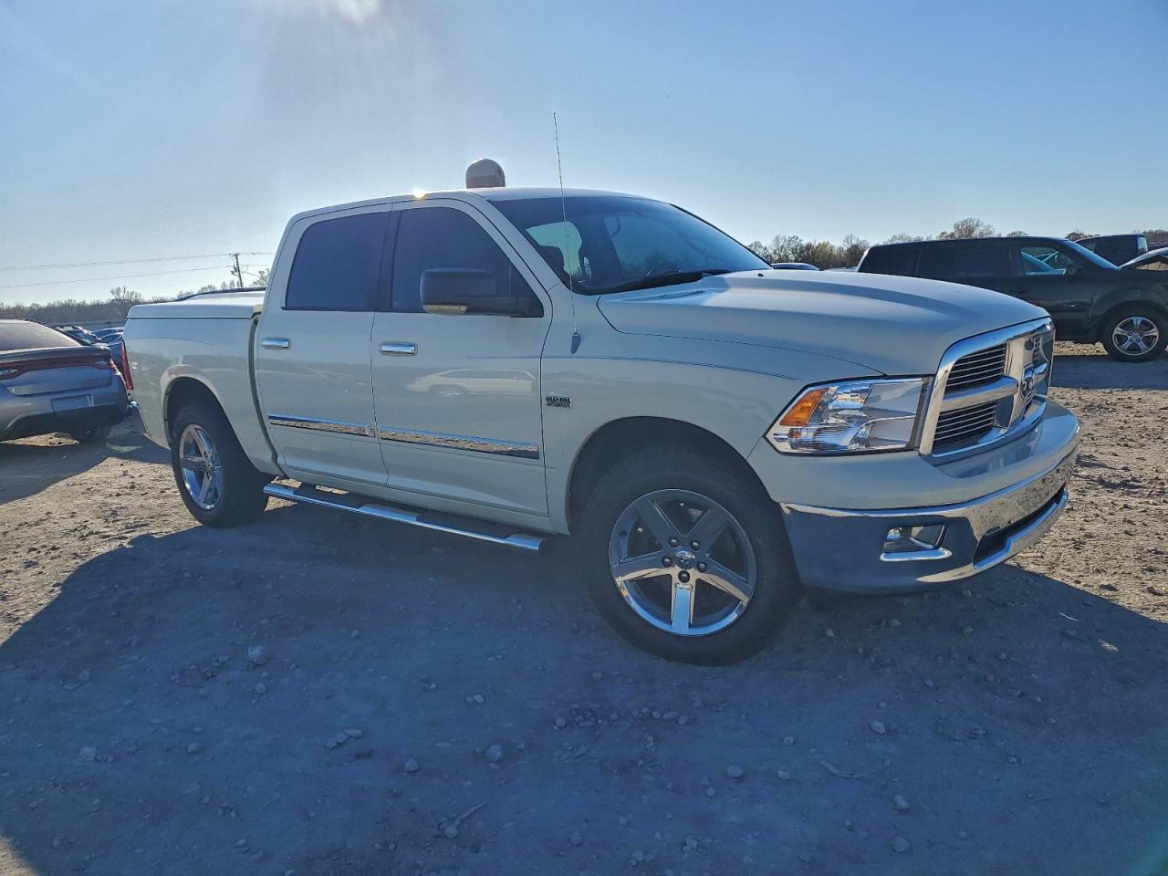 2010 DODGE RAM 1500 photo 4