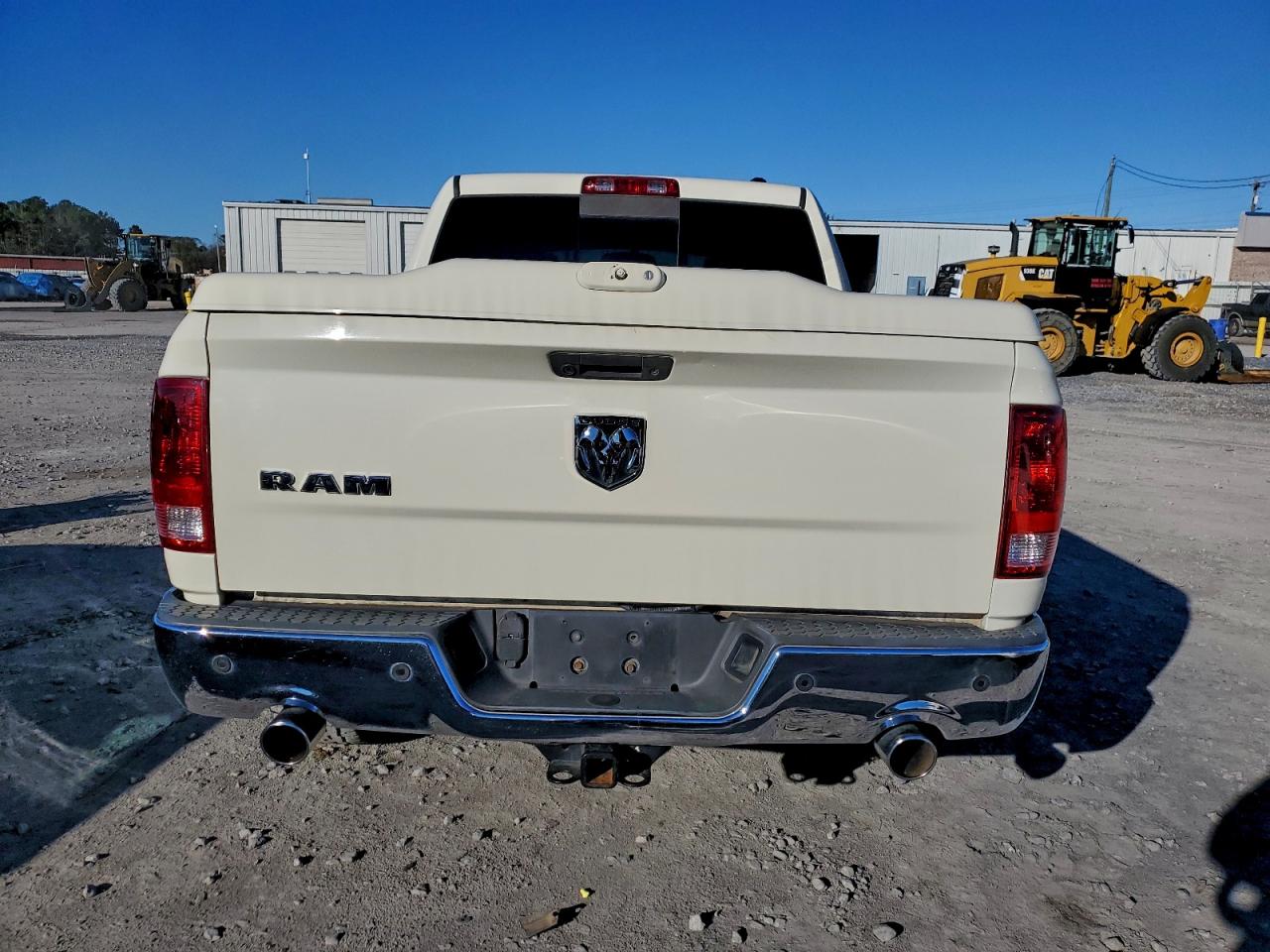 2010 DODGE RAM 1500 photo 6