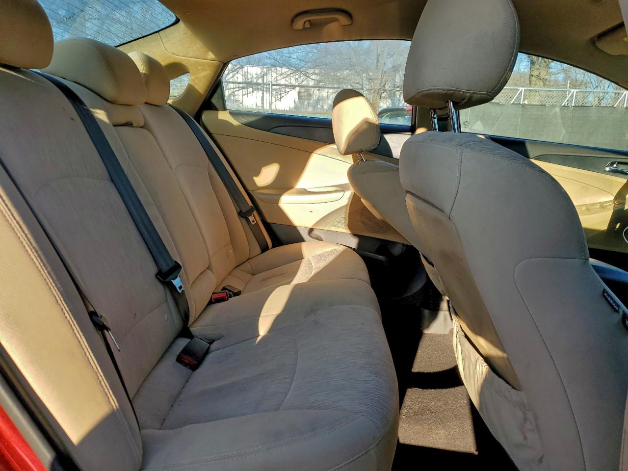 2013 HYUNDAI SONATA GLS photo 10