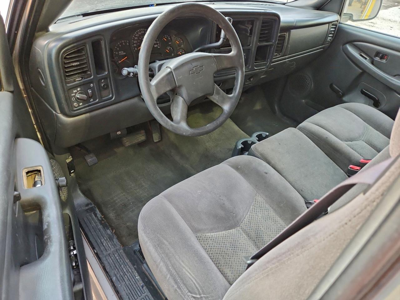 2006 CHEVROLET SILVERADO C1500 photo 8