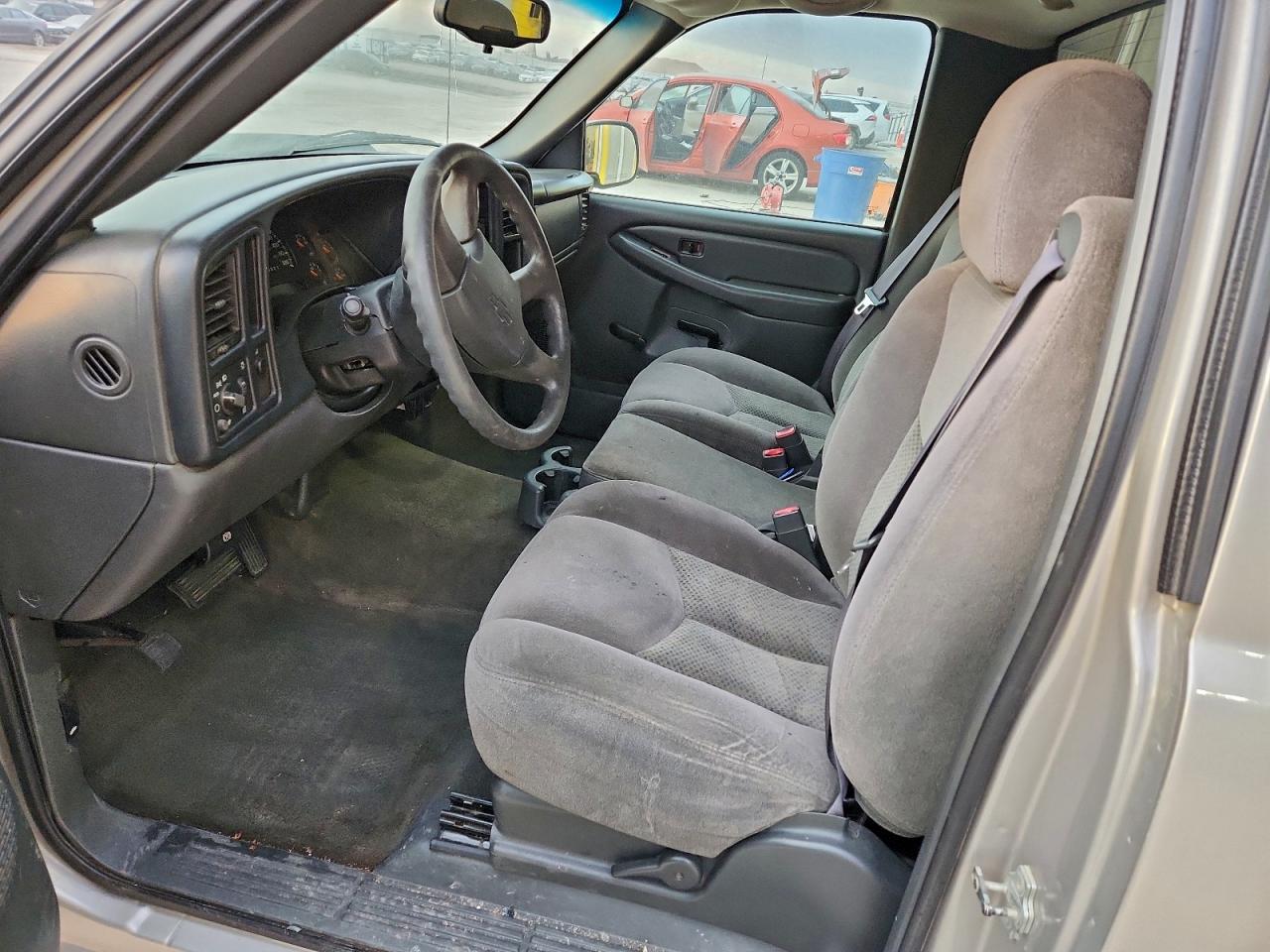 2006 CHEVROLET SILVERADO C1500 photo 7