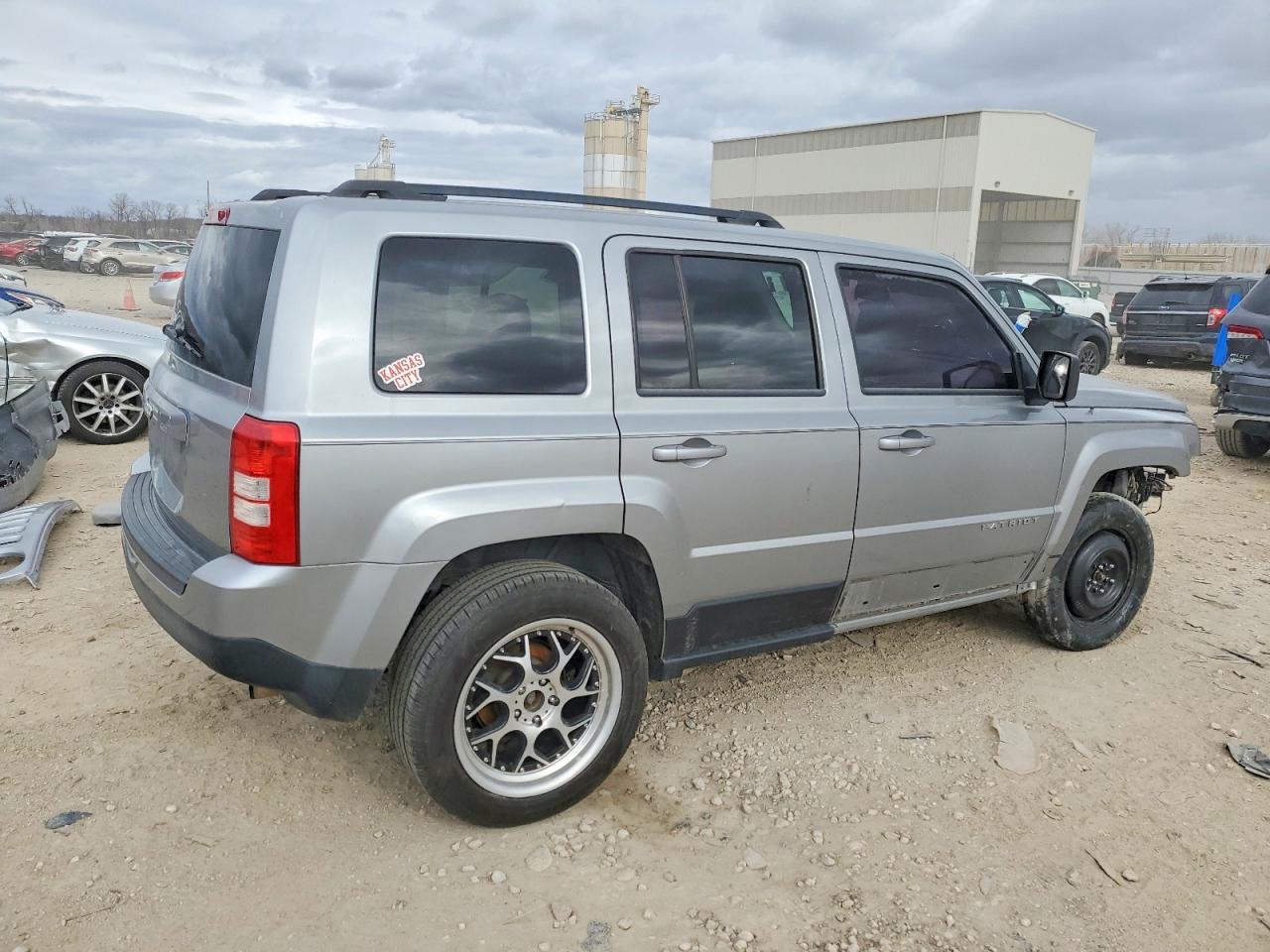 2015 JEEP PATRIOT SPORT photo 5