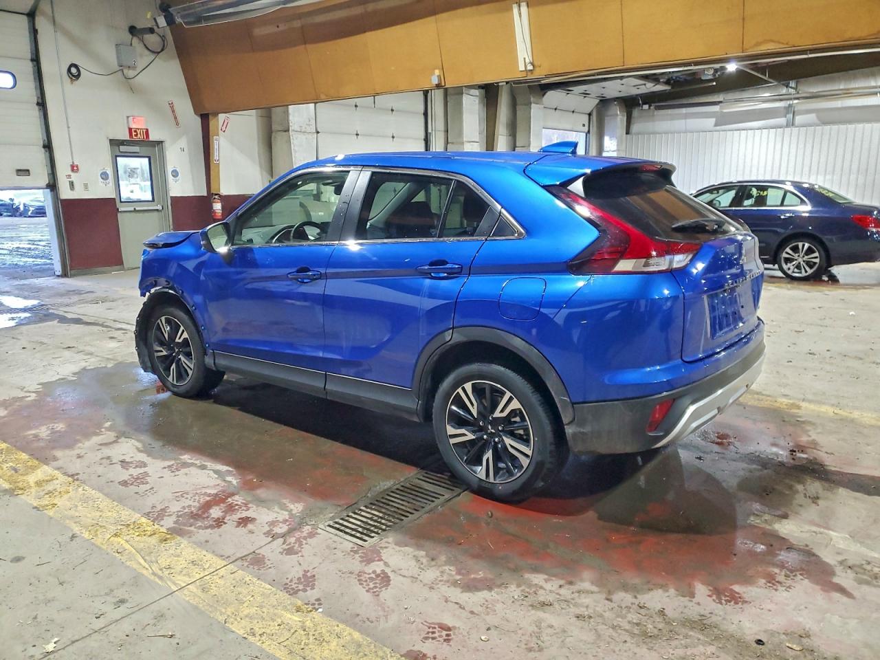 2025 MITSUBISHI ECLIPSE CROSS SE photo 2