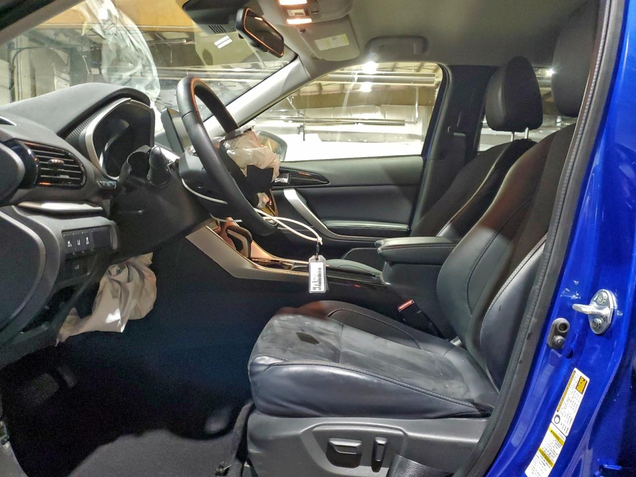2025 MITSUBISHI ECLIPSE CROSS SE photo 7