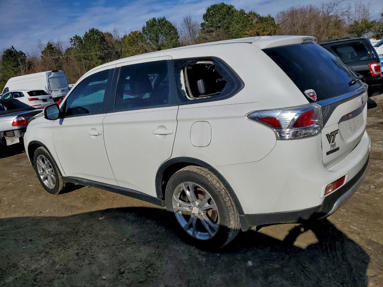 2015 MITSUBISHI OUTLANDER SE photo 2