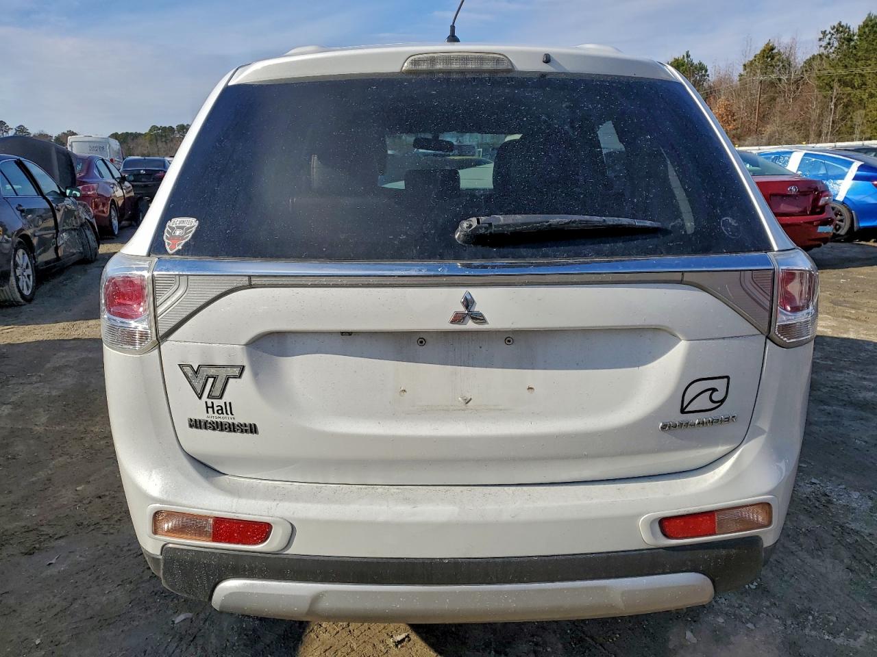 2015 MITSUBISHI OUTLANDER SE photo 6