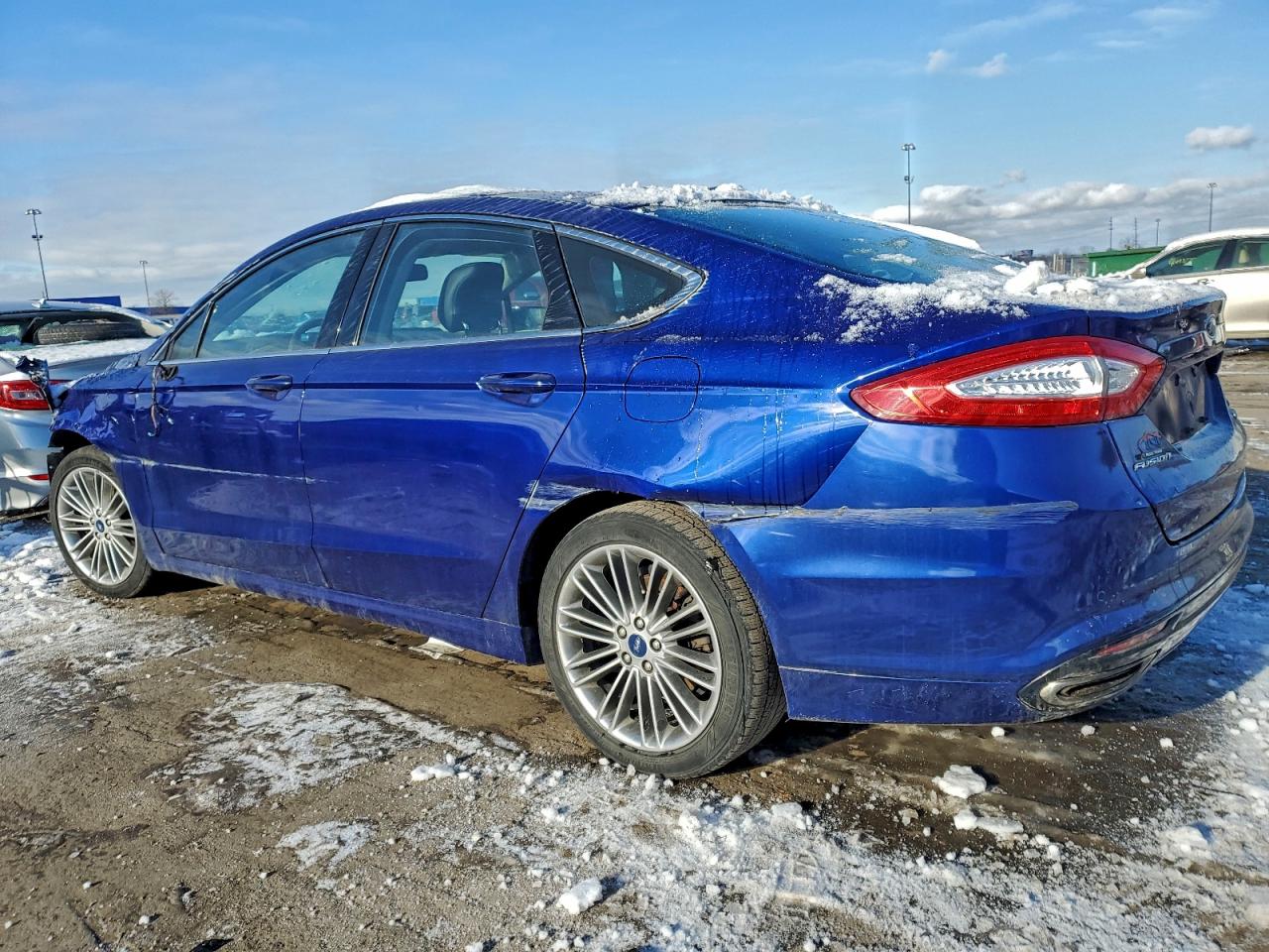 2013 FORD FUSION SE photo 2