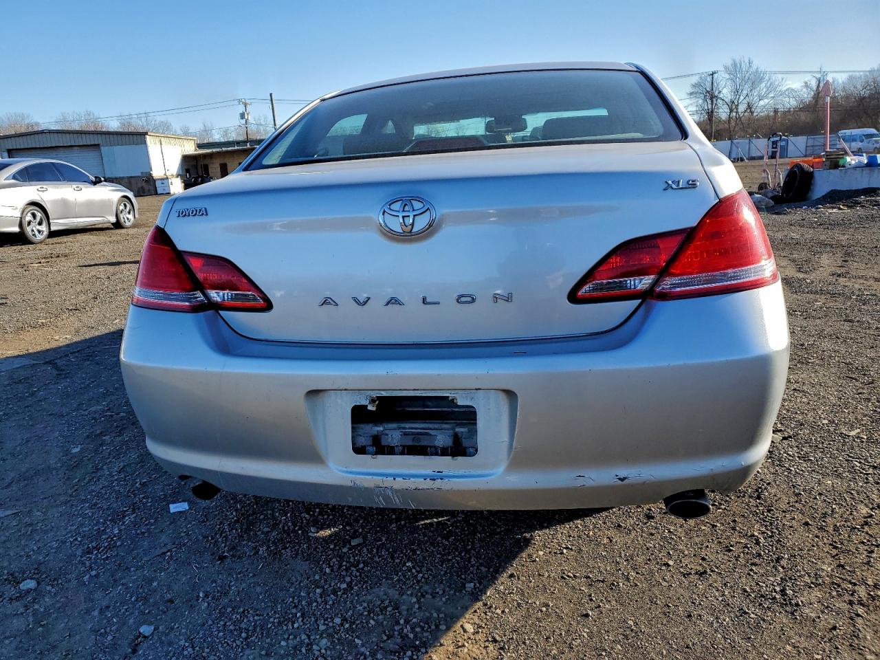 2006 TOYOTA AVALON XL photo 6