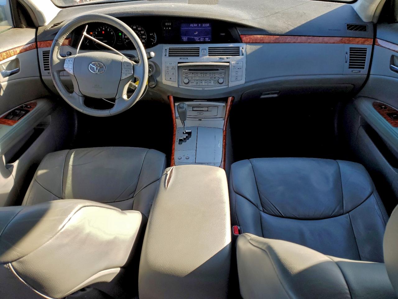 2006 TOYOTA AVALON XL photo 8