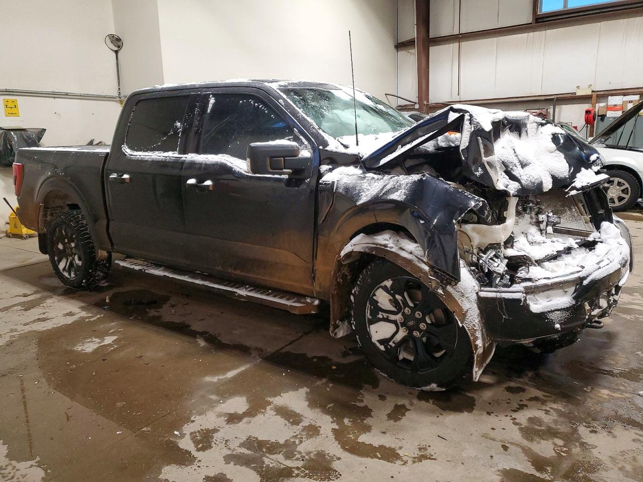 2023 FORD F150 SUPERCREW photo 4