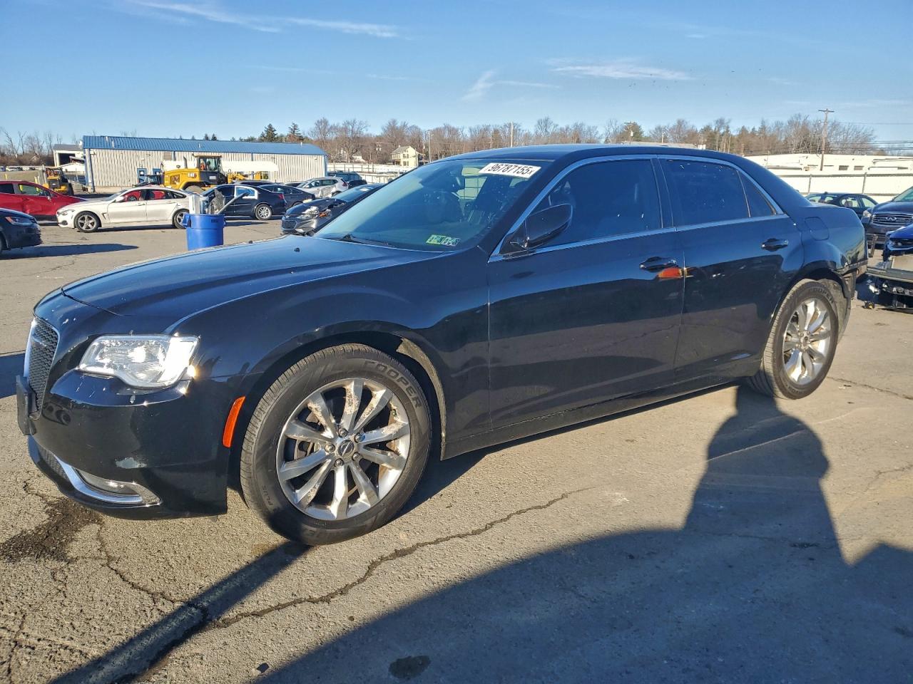 2015 CHRYSLER 300