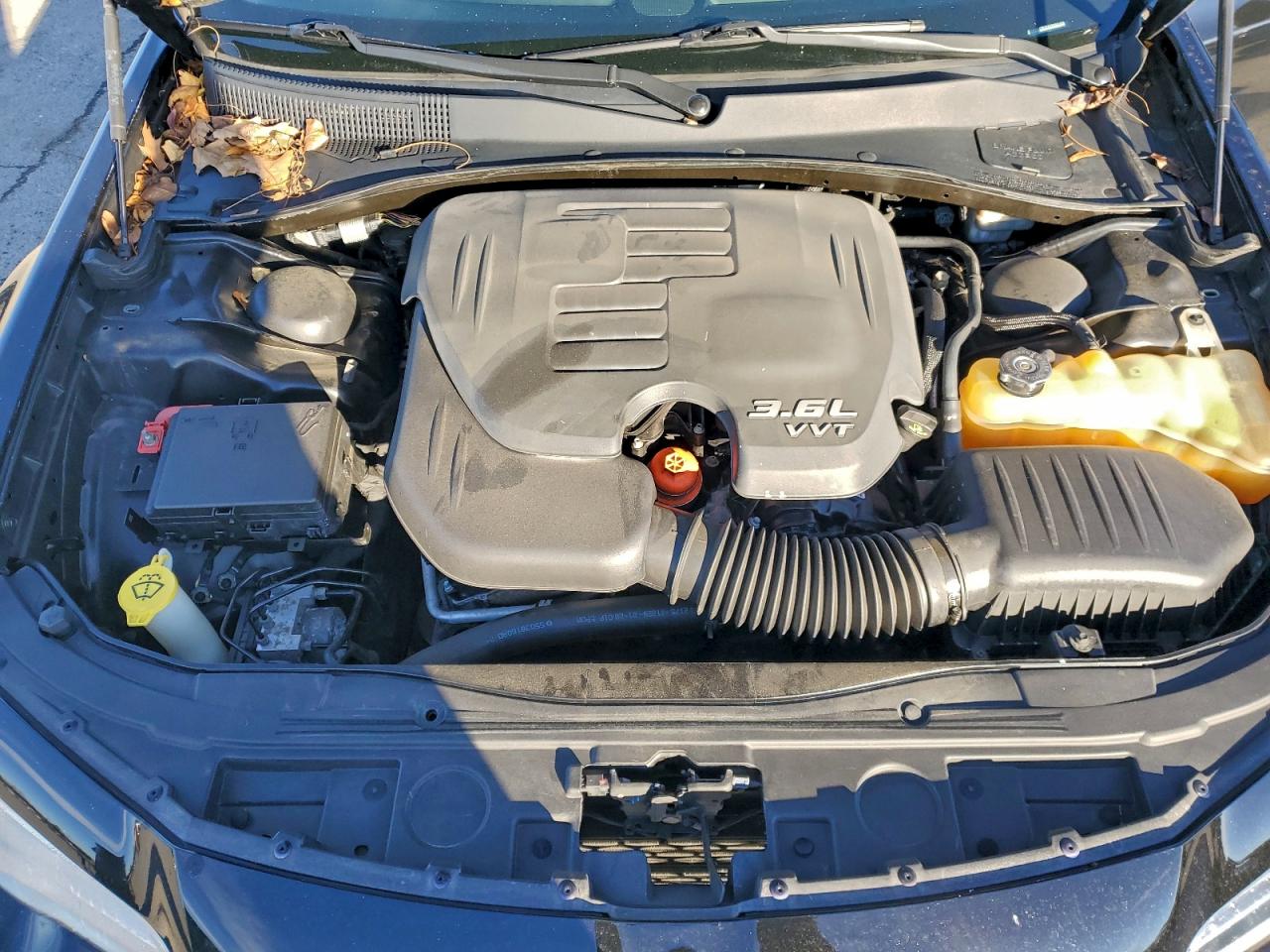 2015 CHRYSLER 300 LIMITED photo 12