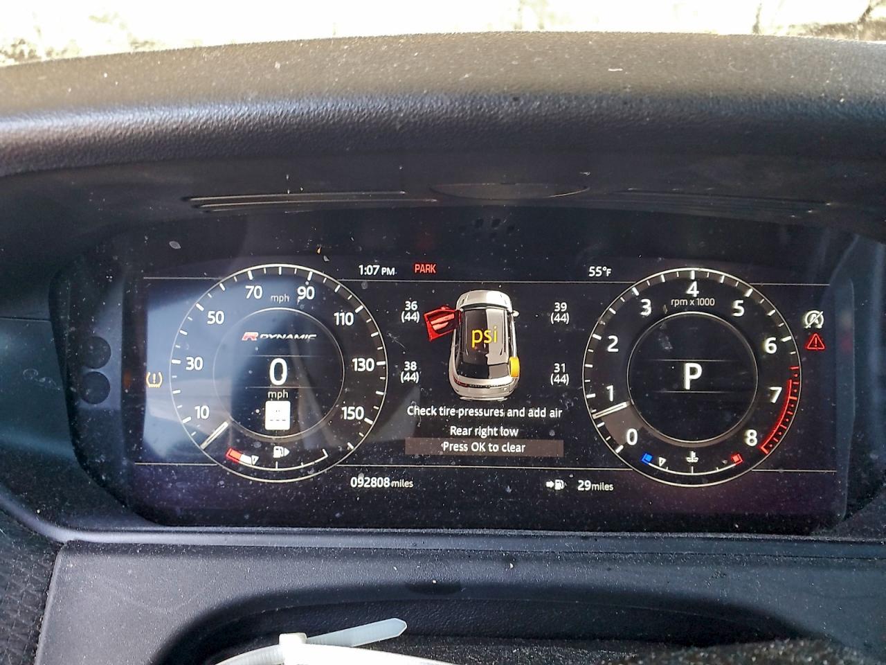 2019 LAND ROVER RANGE ROVER VELAR R-DYNAMIC SE photo 9