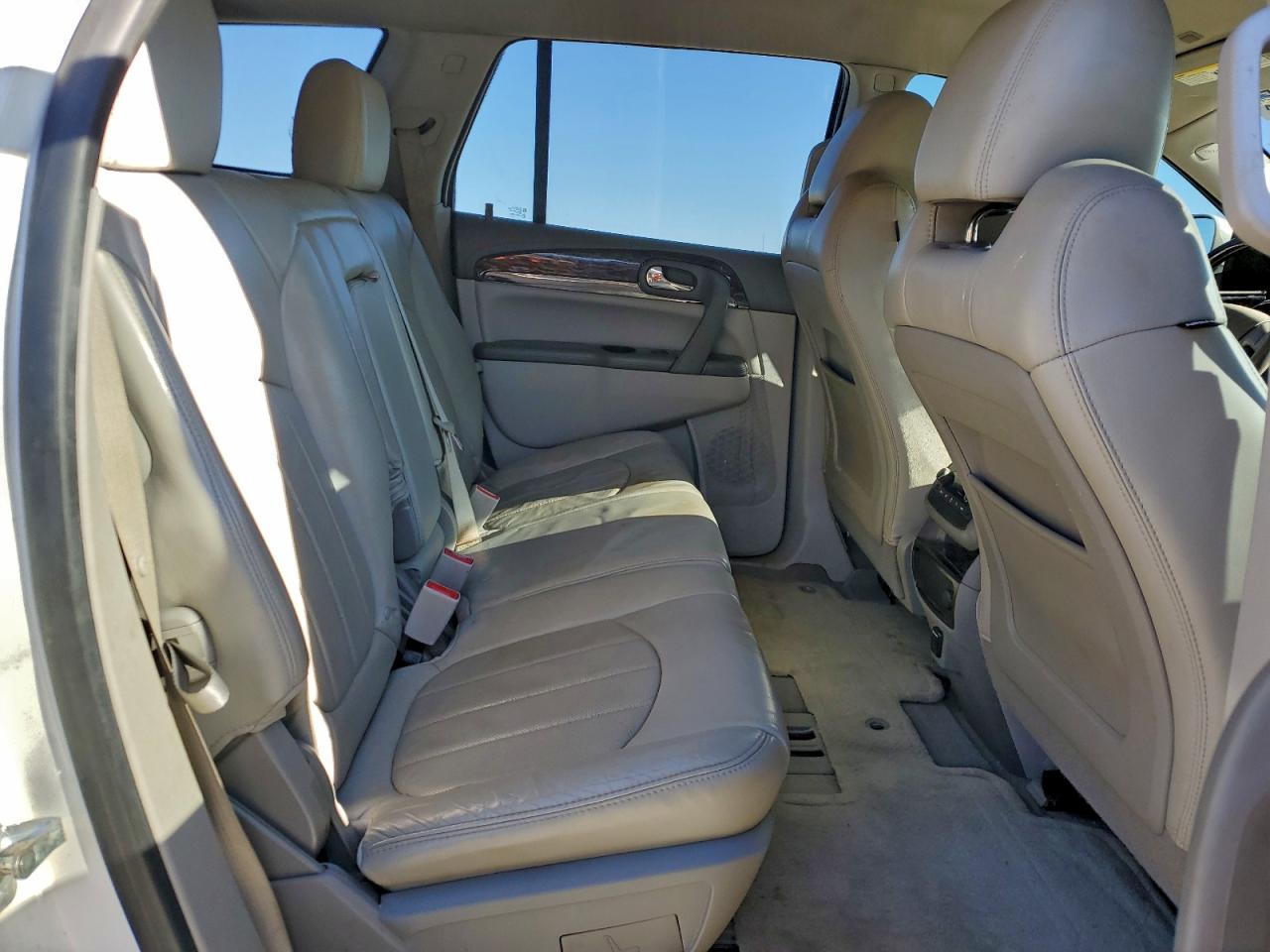 2014 BUICK ENCLAVE photo 11