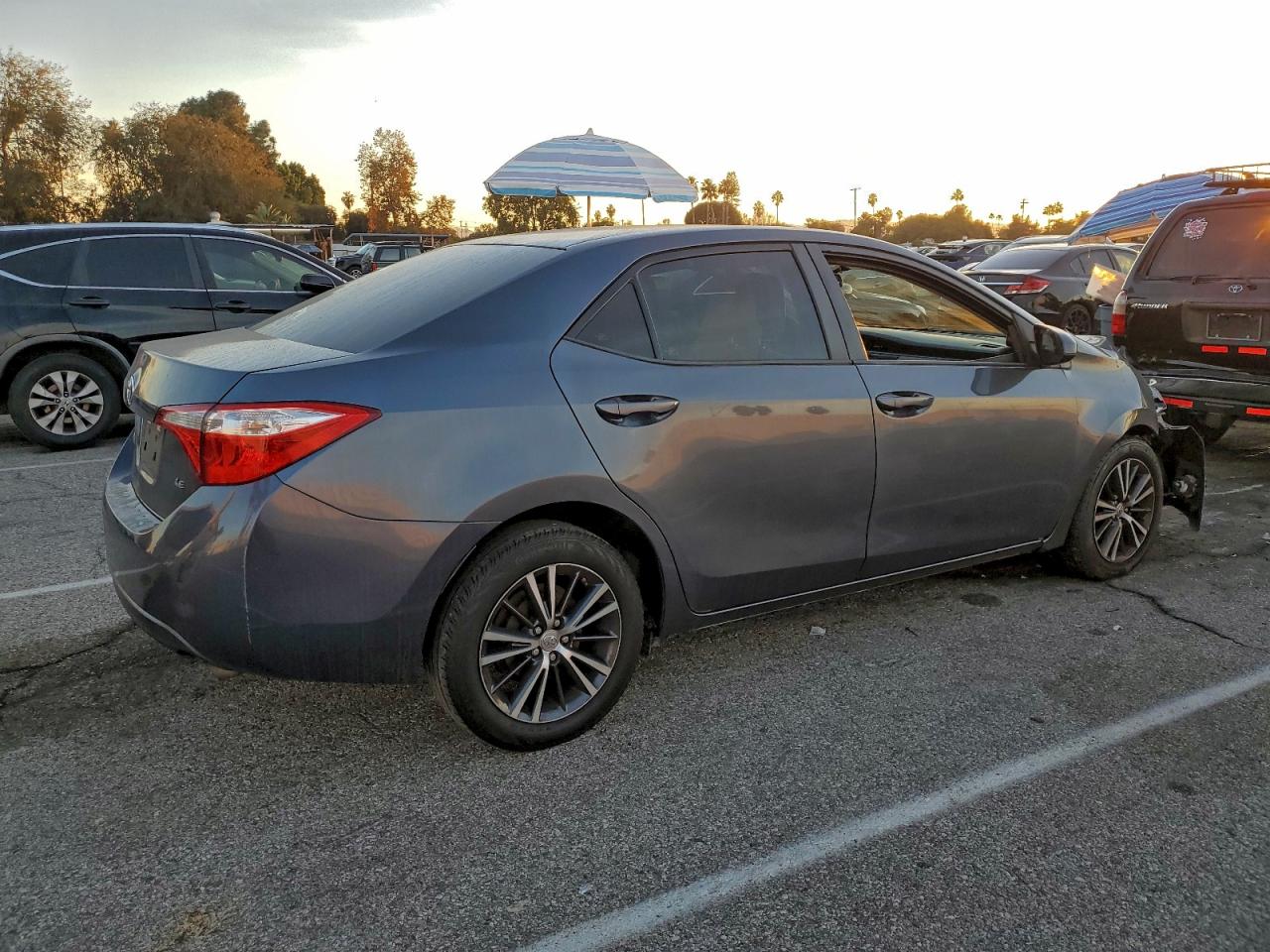 2016 TOYOTA COROLLA L photo 3