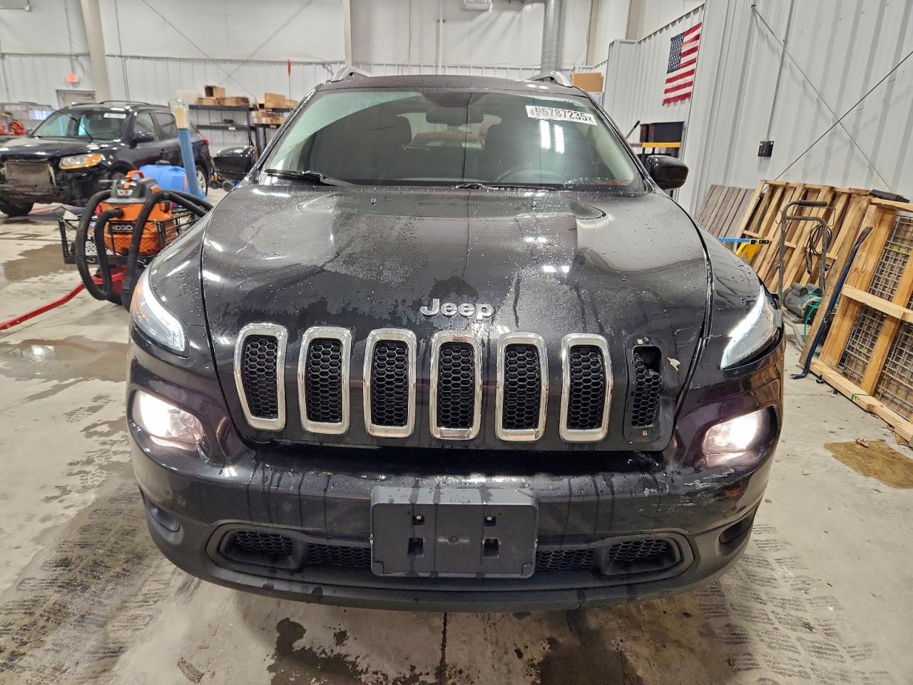 2016 JEEP CHEROKEE LATITUDE photo 5