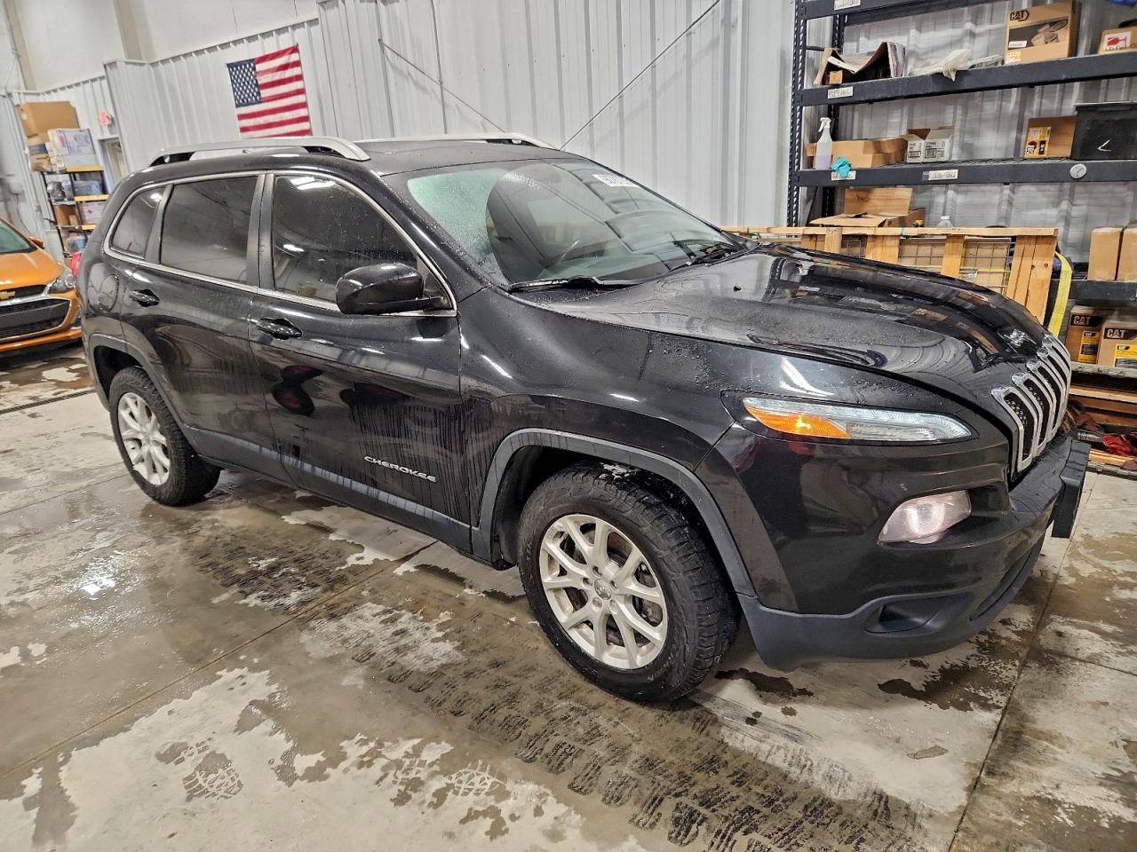 2016 JEEP CHEROKEE LATITUDE photo 4