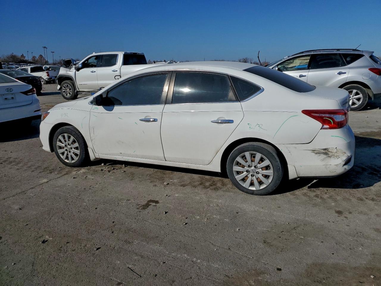 2018 NISSAN SENTRA S photo 2
