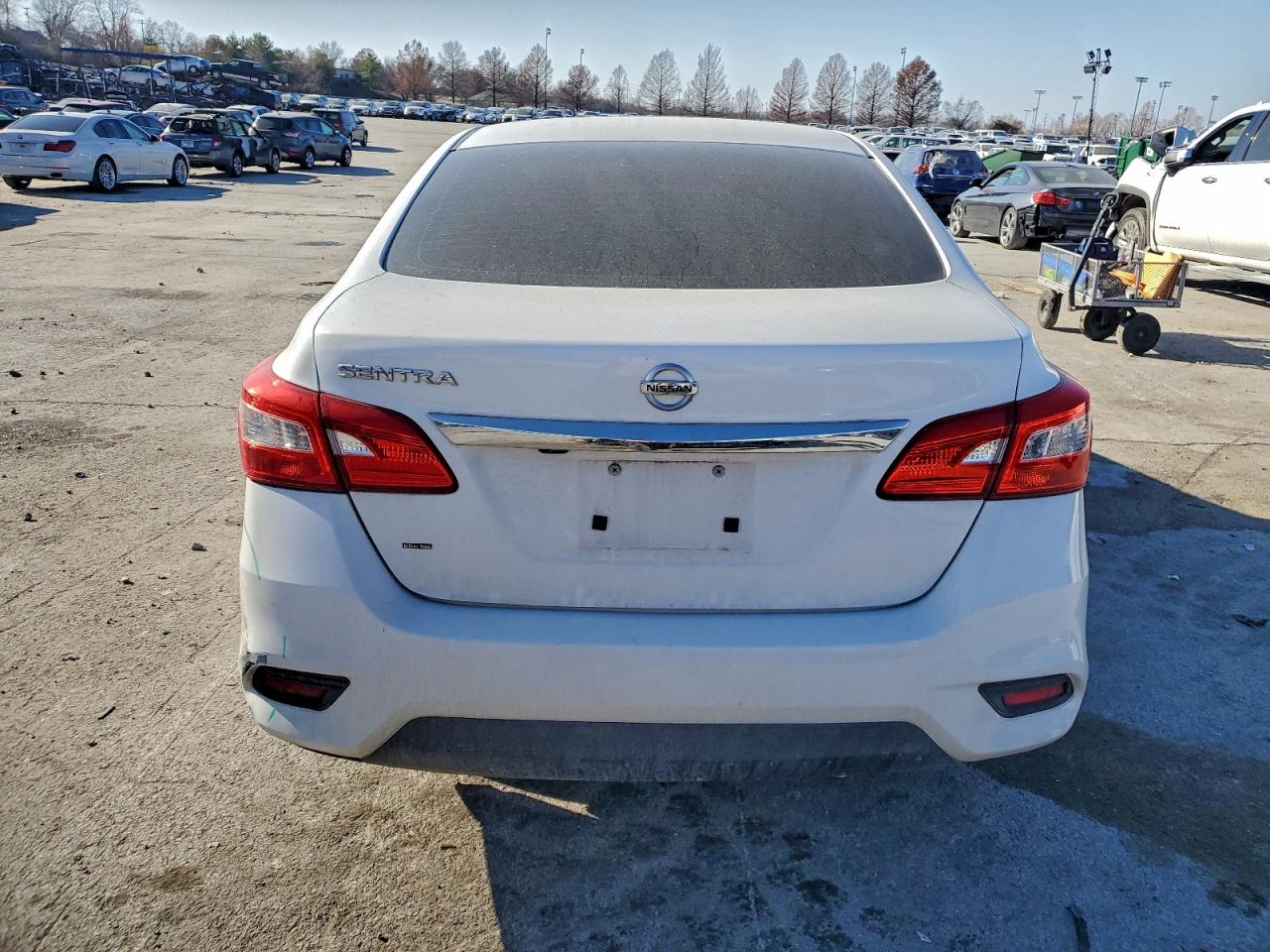 2018 NISSAN SENTRA S photo 6