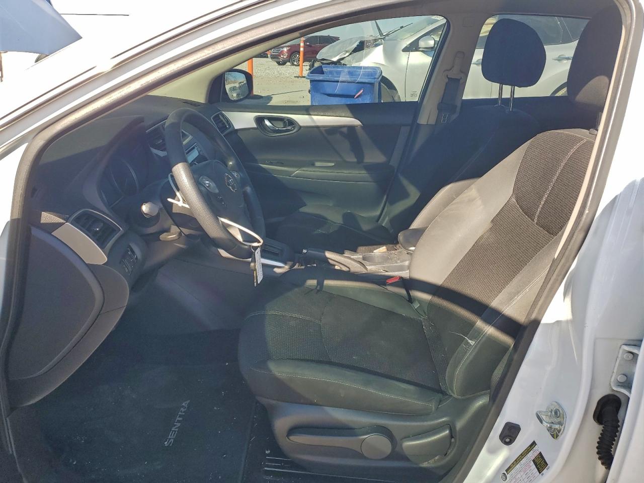 2018 NISSAN SENTRA S photo 7