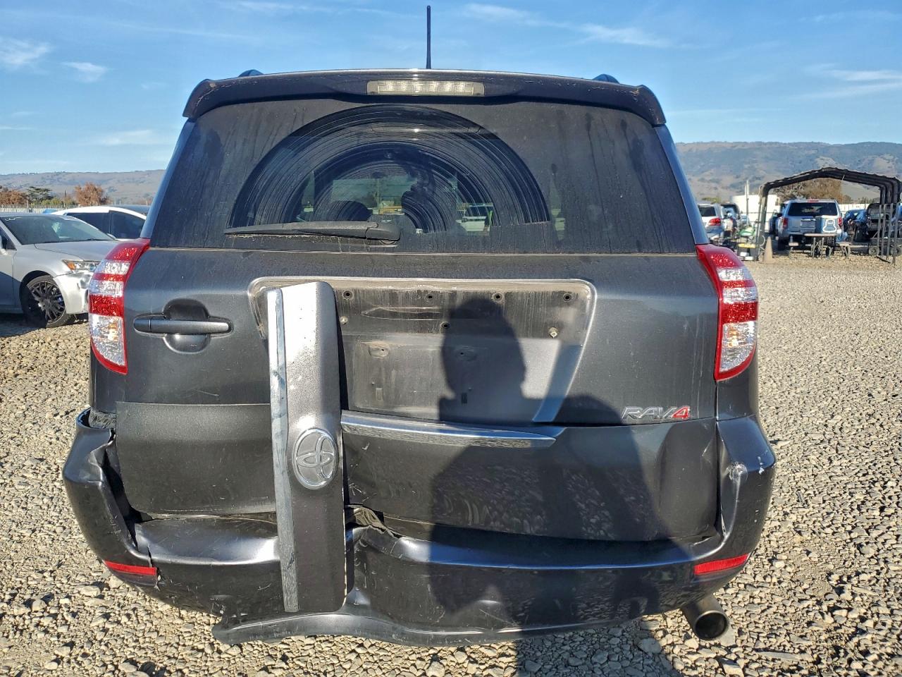 2012 TOYOTA RAV4 SPORT photo 6