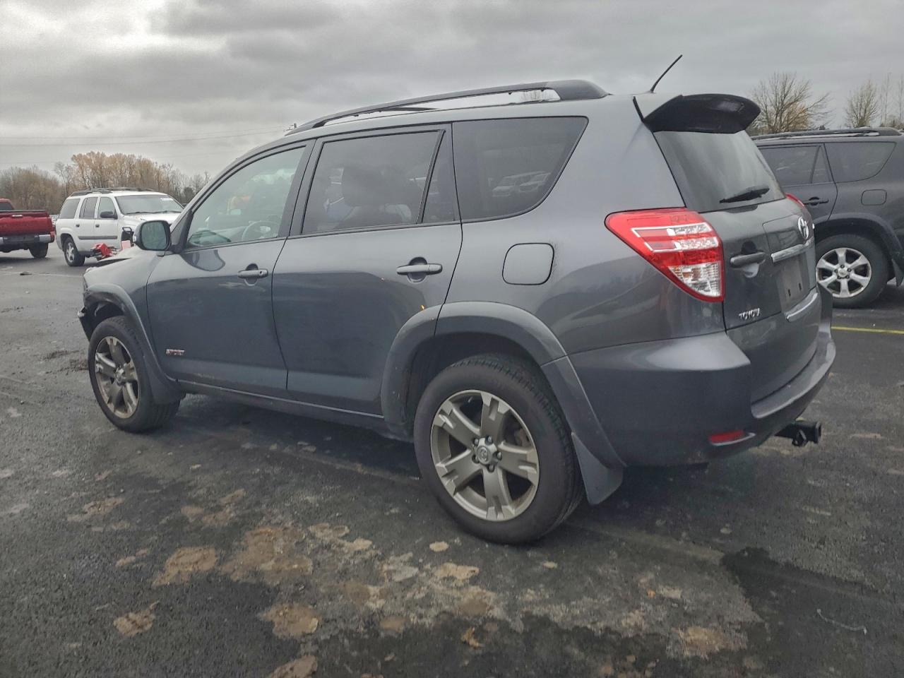 2010 TOYOTA RAV4 SPORT photo 2