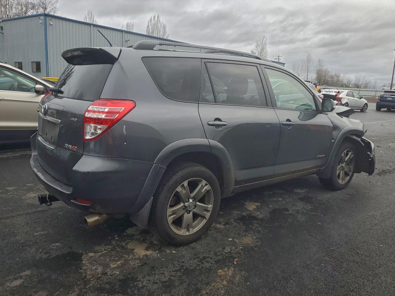 2010 TOYOTA RAV4 SPORT photo 3