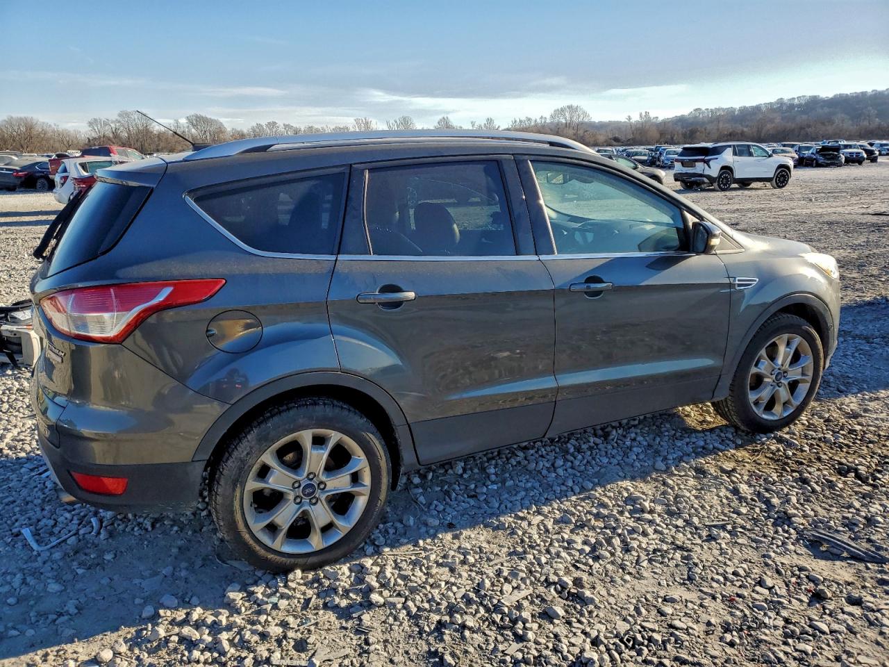 2016 FORD ESCAPE TITANIUM photo 3