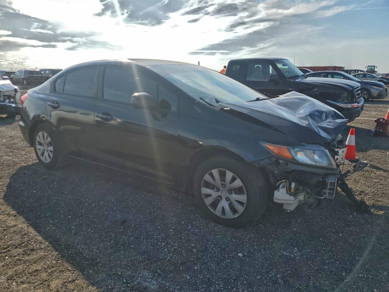 2012 HONDA CIVIC LX photo 4