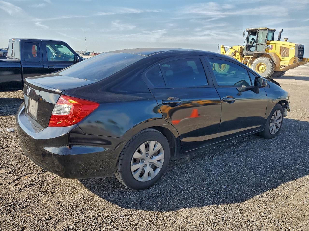 2012 HONDA CIVIC LX photo 3