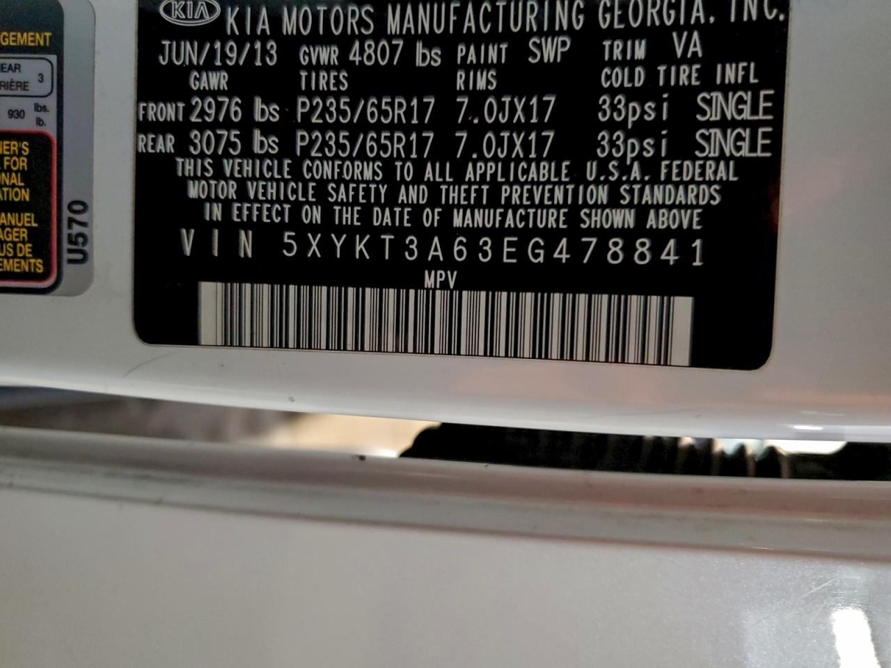2014 KIA SORENTO LX photo 13