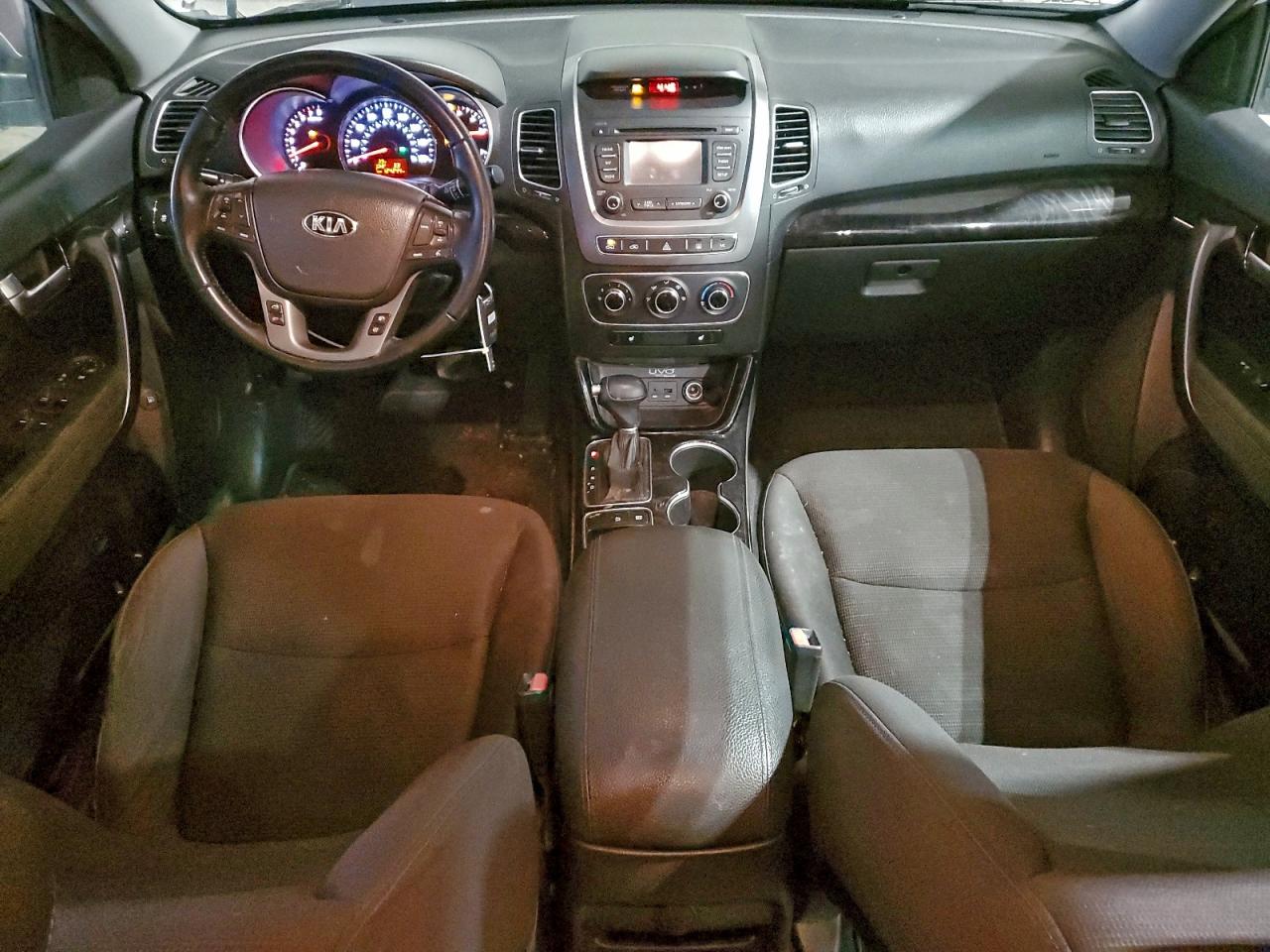 2014 KIA SORENTO LX photo 8