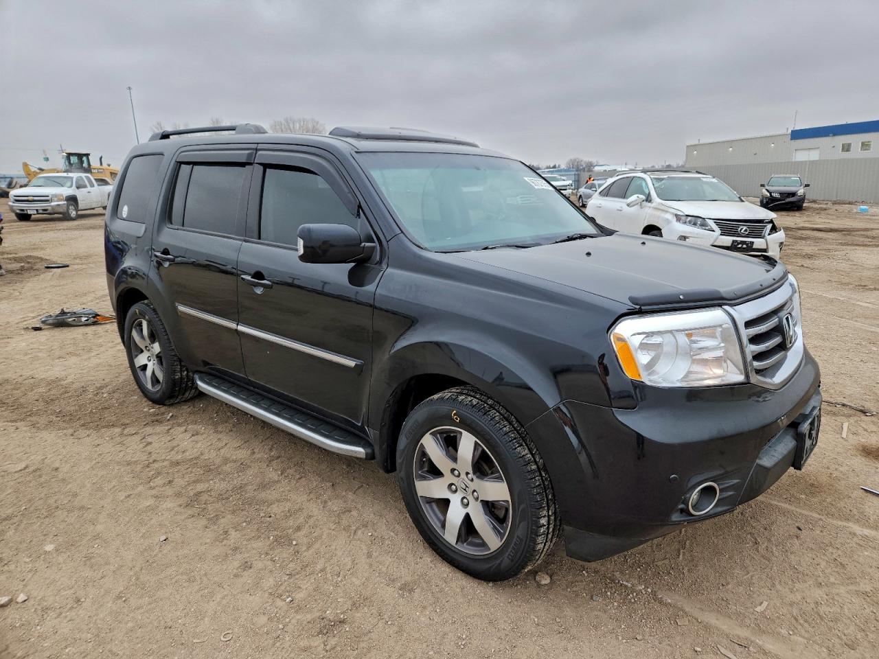 2013 HONDA PILOT TOURING photo 4