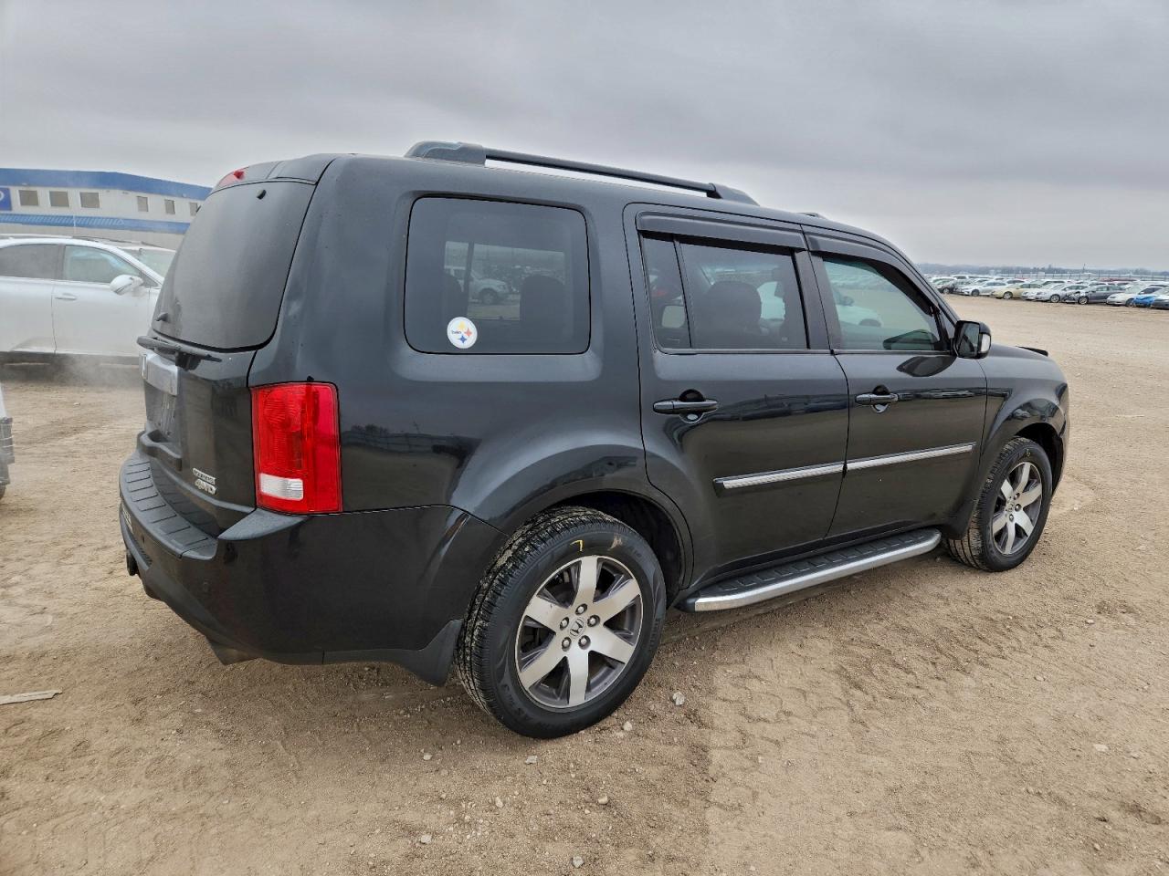 2013 HONDA PILOT TOURING photo 3