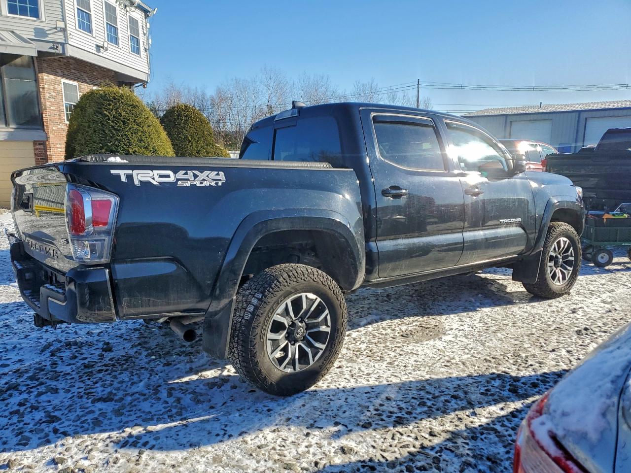 2021 TOYOTA TACOMA DOUBLE CAB photo 3
