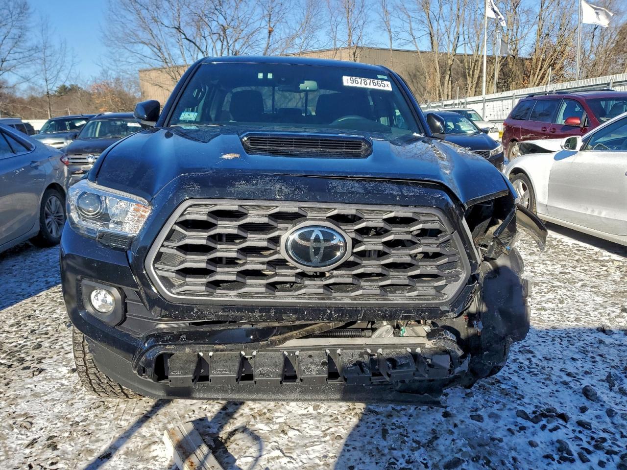 2021 TOYOTA TACOMA DOUBLE CAB photo 5
