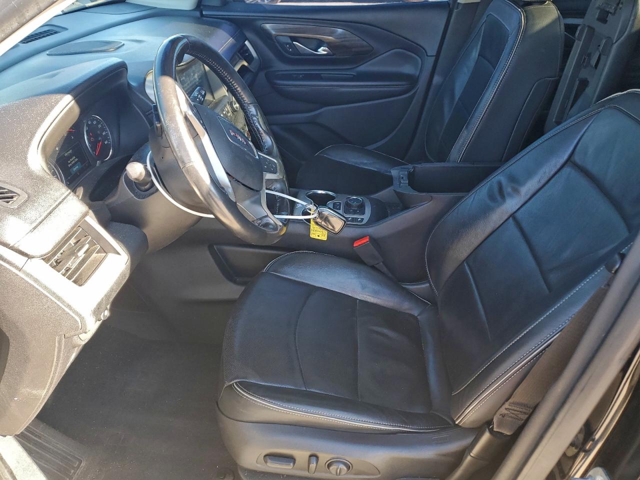 2018 GMC TERRAIN DENALI photo 7