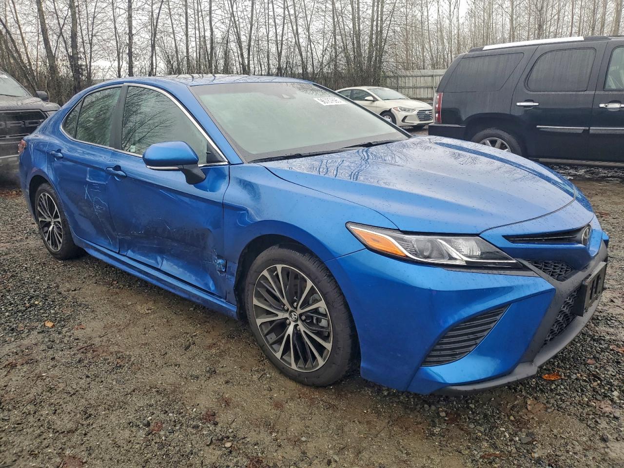 2018 TOYOTA CAMRY L photo 4