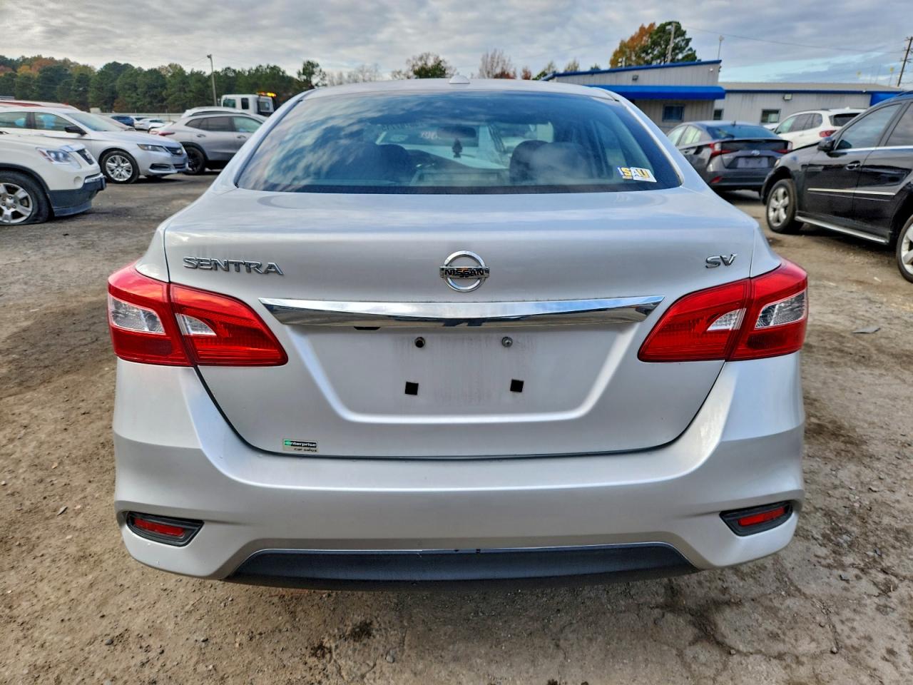 2018 NISSAN SENTRA S photo 11