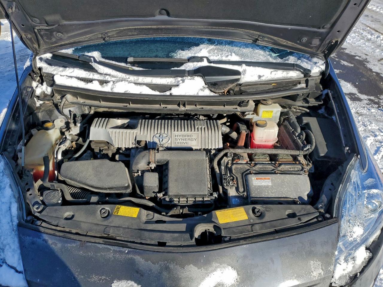 2011 TOYOTA PRIUS photo 11