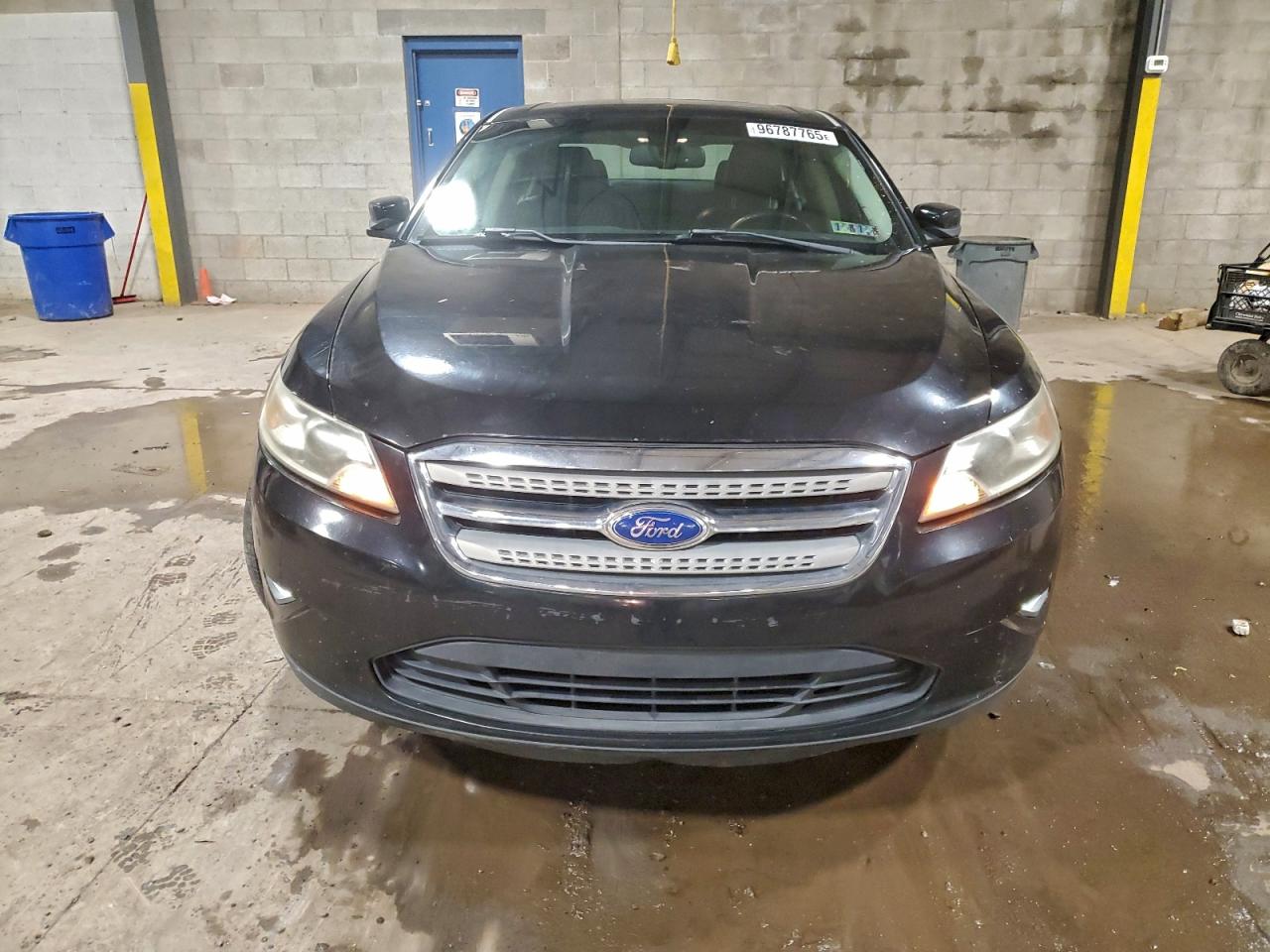 2011 FORD TAURUS SEL photo 5