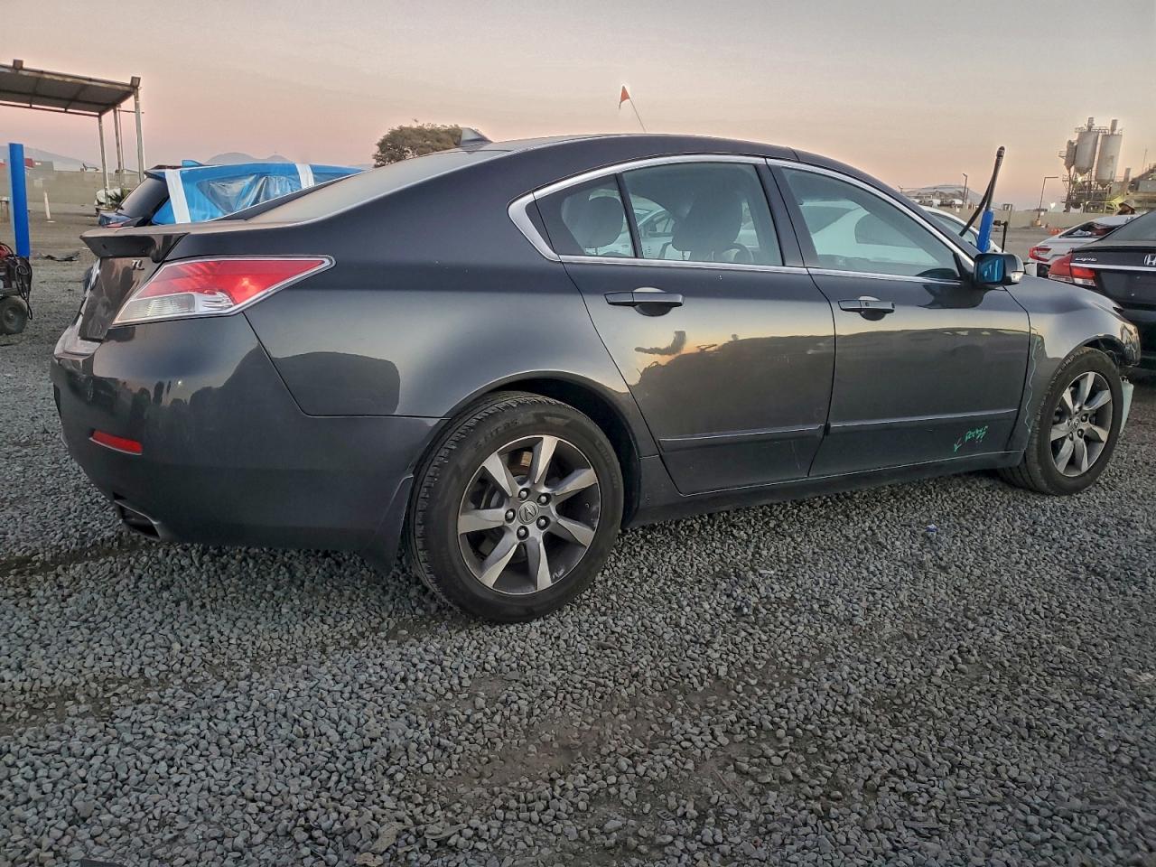 2012 ACURA TL photo 3