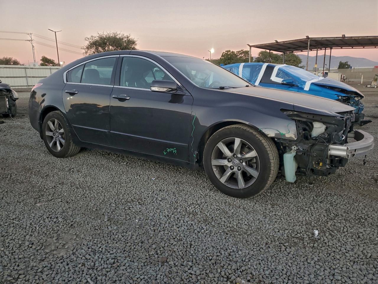 2012 ACURA TL photo 4