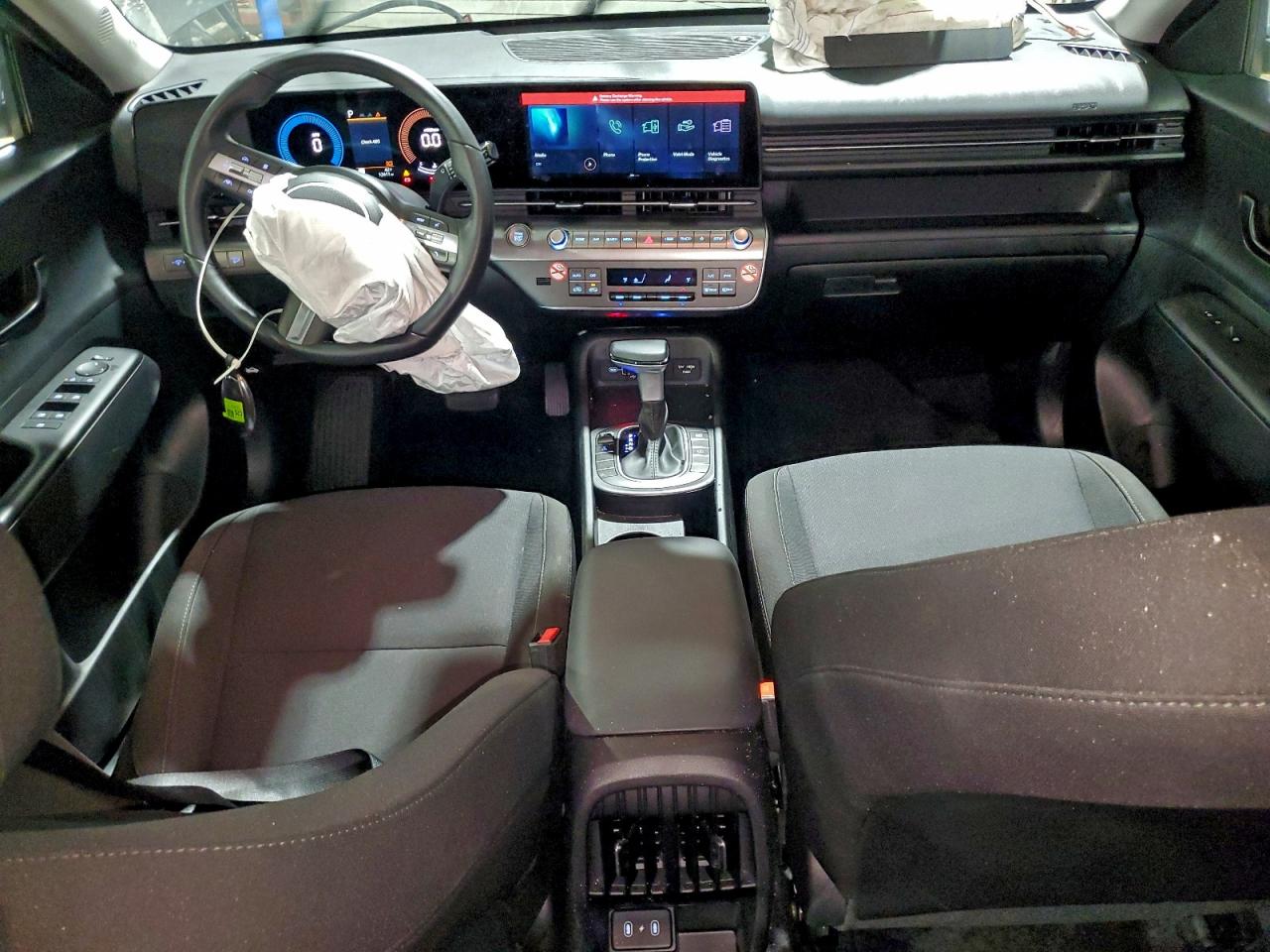 2025 HYUNDAI KONA SEL photo 8