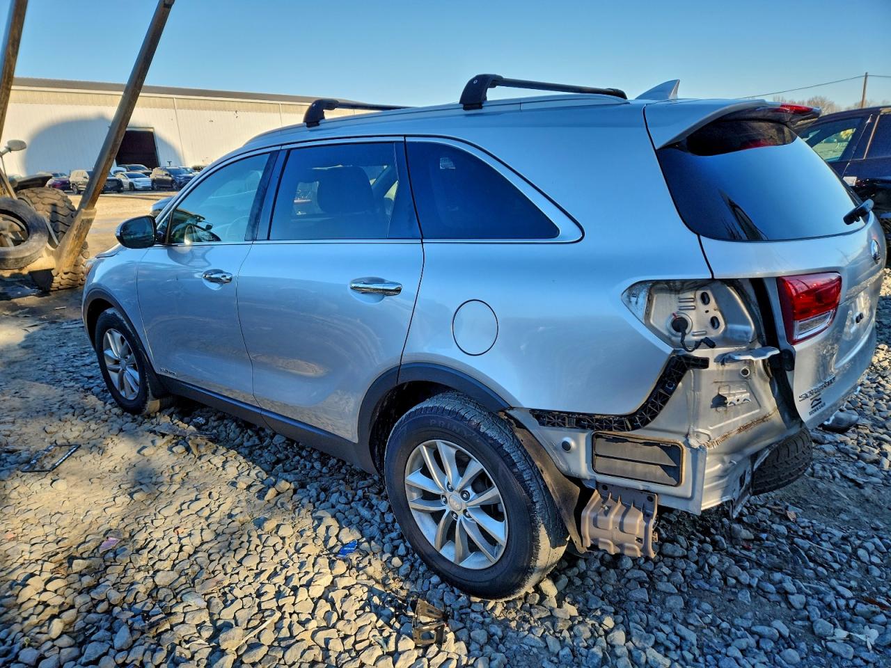 2016 KIA SORENTO LX photo 2