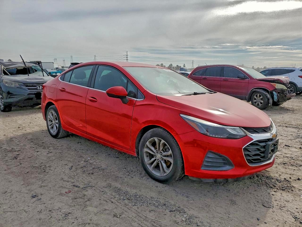 2019 CHEVROLET CRUZE LT photo 4