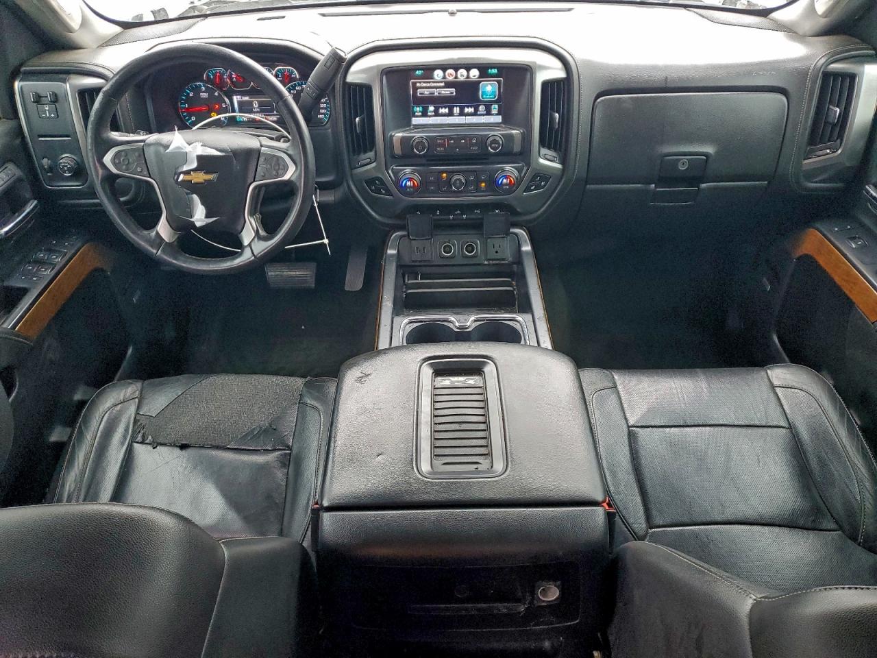 2016 CHEVROLET SILVERADO C1500 LTZ photo 8